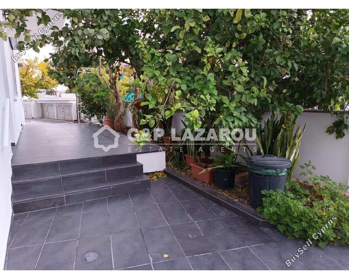 2 bedroom ground floor apartment for rent strovolos nicosia 8081000 image 13088714