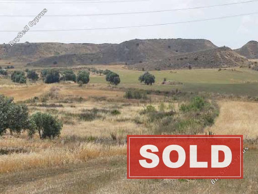 land sold tseri nicosia 1257000 image 12773013