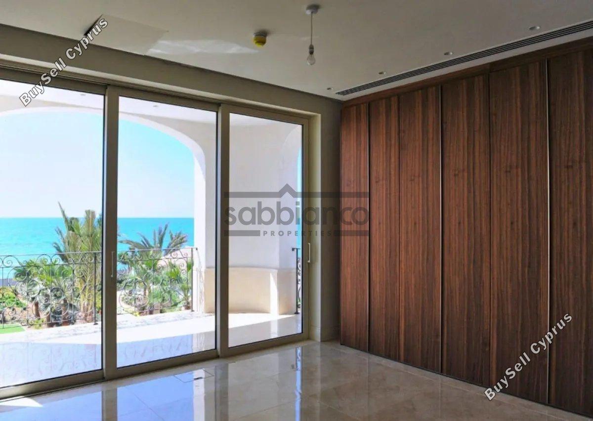 7 bedroom detached house for sale pervolia larnaca 8746100 image 16439025