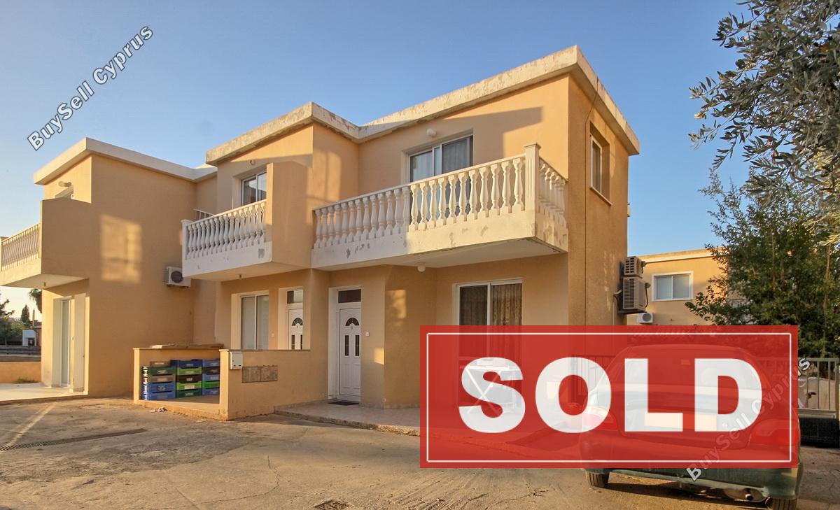 2 bedroom end town house sold chlorakas paphos 229300 image 270439