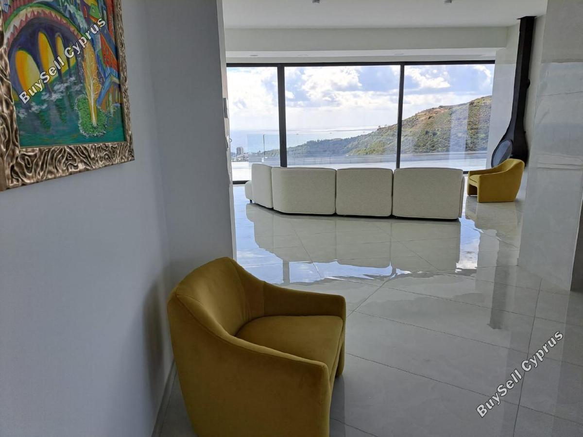 8 bedroom detached house for sale agios tychonas limassol 1682600 image 9309101