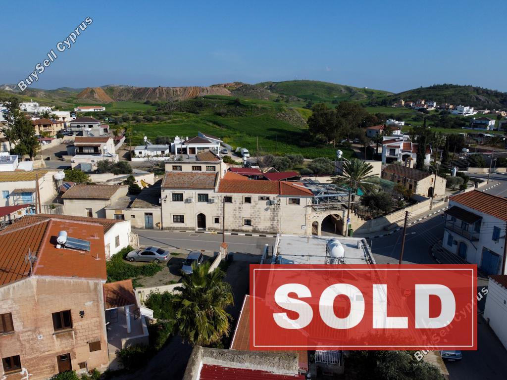 5 bedroom detached house sold troulloi larnaca 8338800 image 14347999