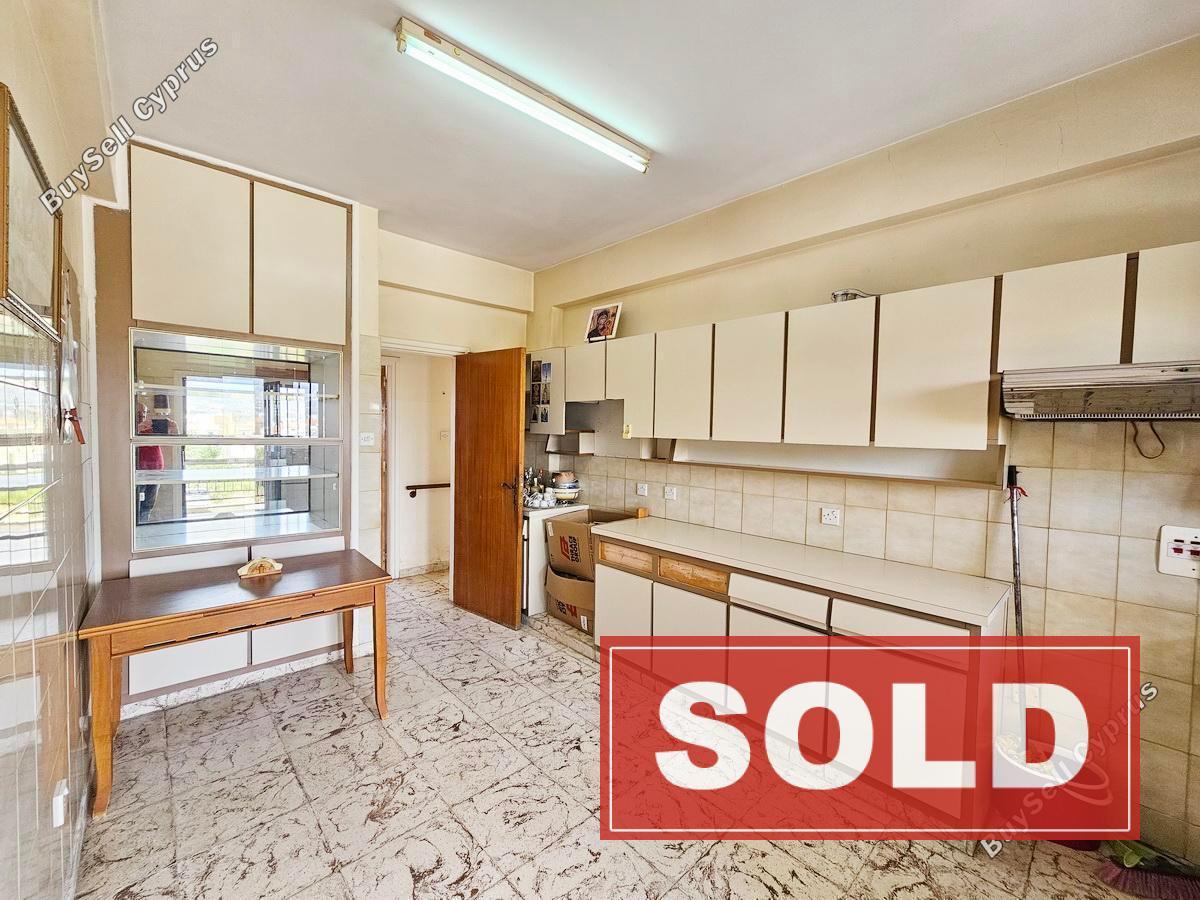 3 bedroom penthouse sold chlorakas paphos 8761900 image 16543498