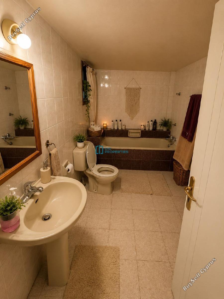 7 bedroom semi detached house for sale aradippou larnaca 8640110 image 16179396
