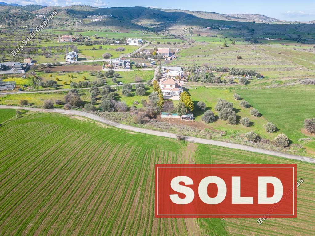 land sold kalo chorio oreinis nicosia 1201210 image 6816372