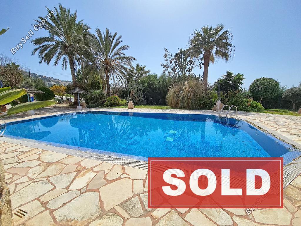 2 bedroom ground floor apartment sold tala paphos 8033310 image 12880652