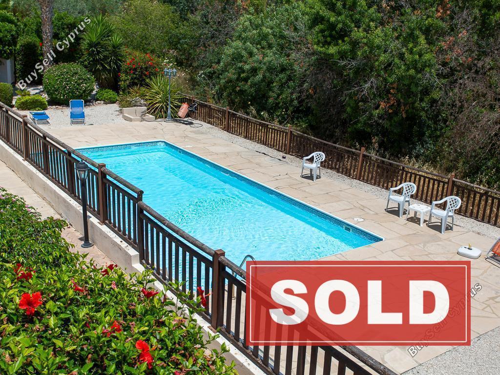 2 bedroom apartment sold peyia paphos 1860410 image 6797088