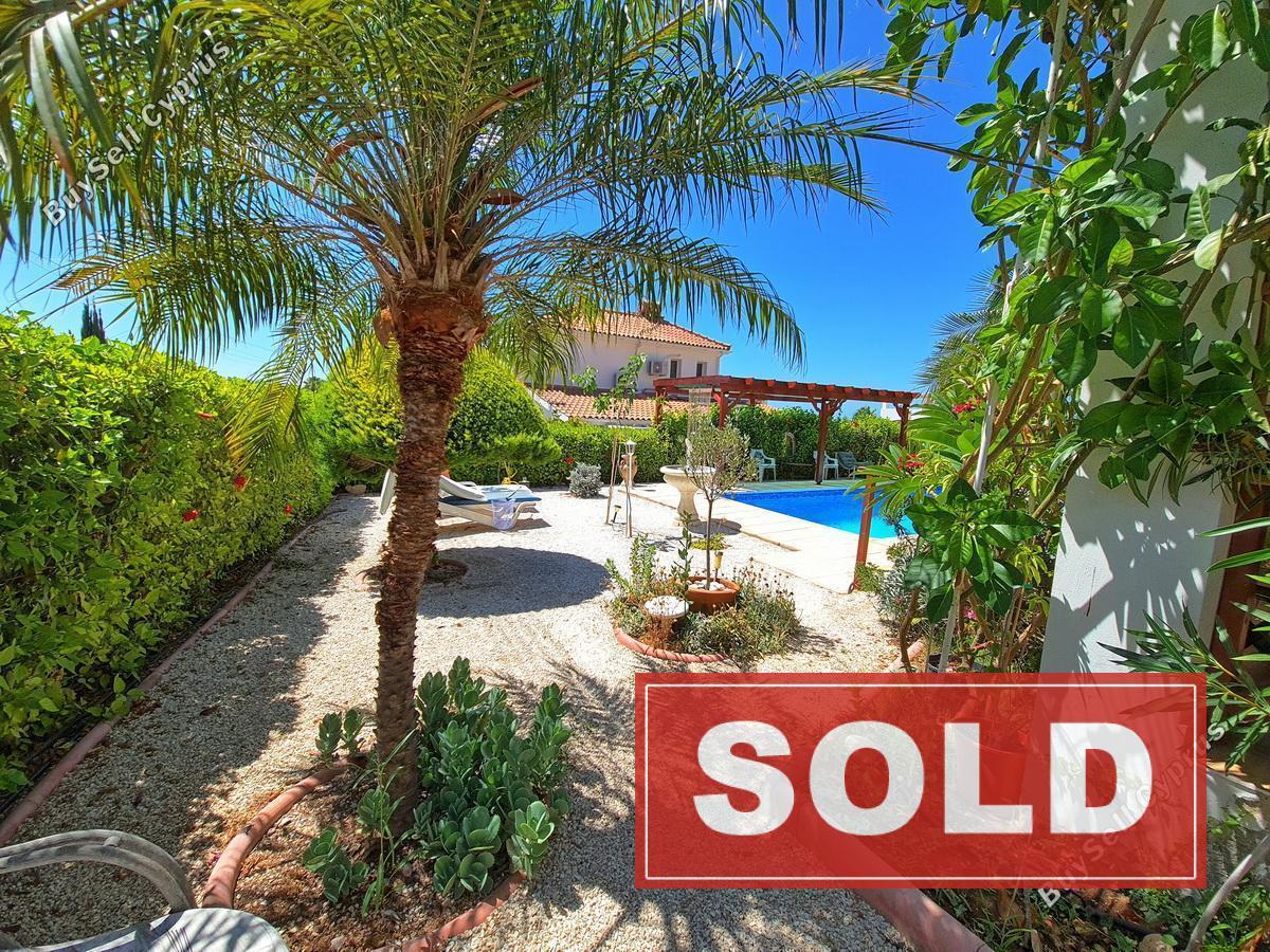 3 bedroom bungalow sold peyia paphos 8397510 image 14824256