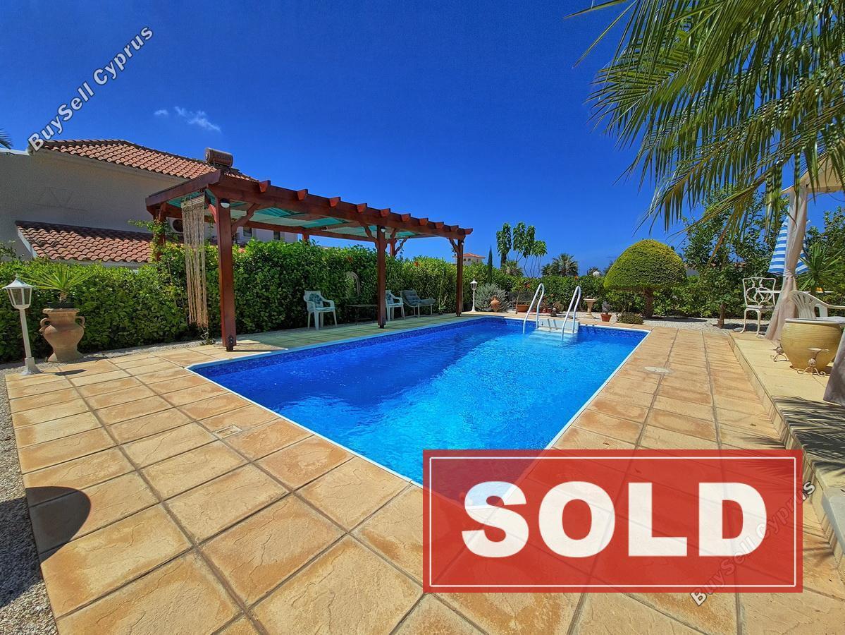 3 bedroom bungalow sold peyia paphos 8397510 image 14824262
