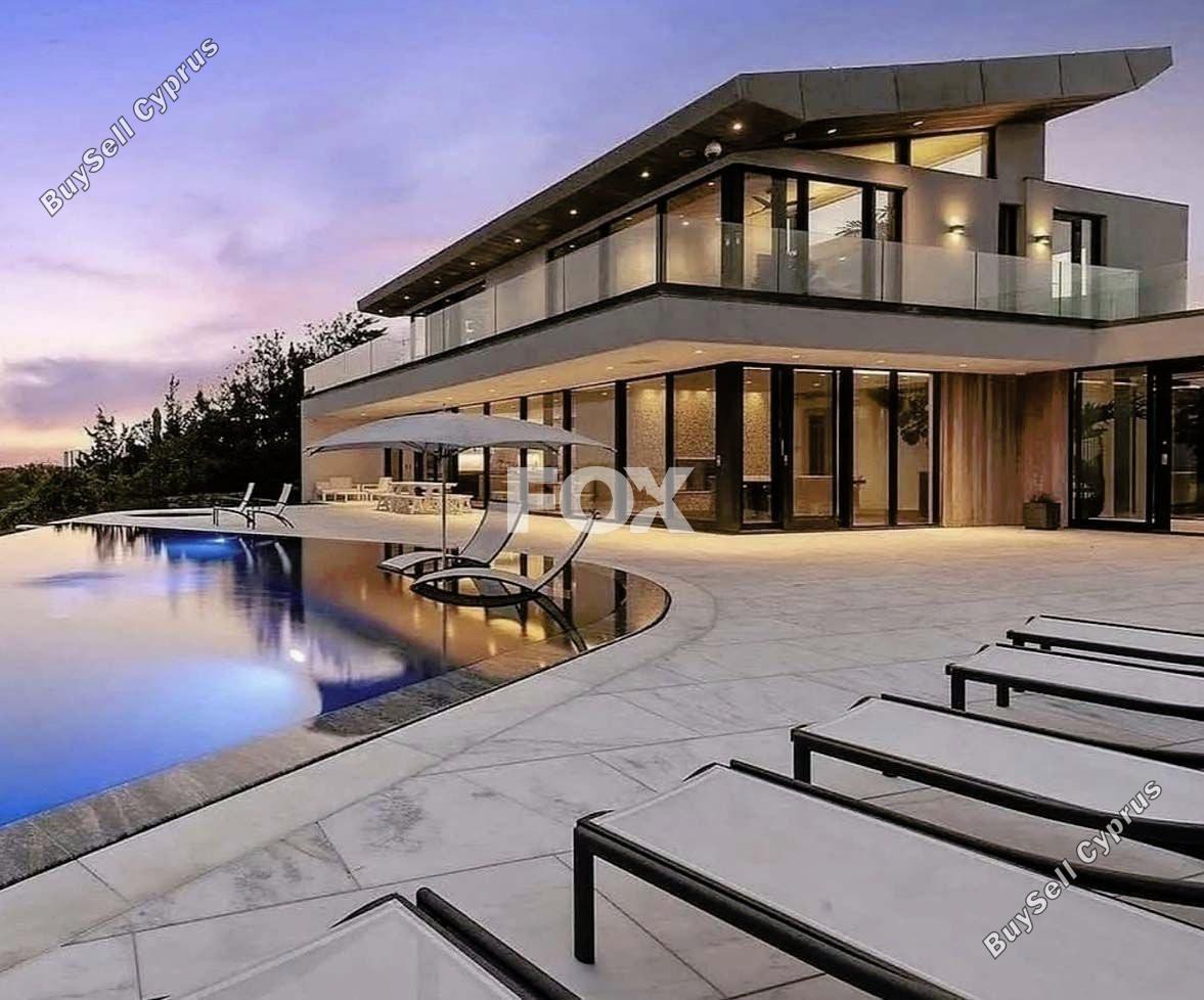 5 Bedroom Detached house for sale in Aphrodite Hills, Paphos 16704492