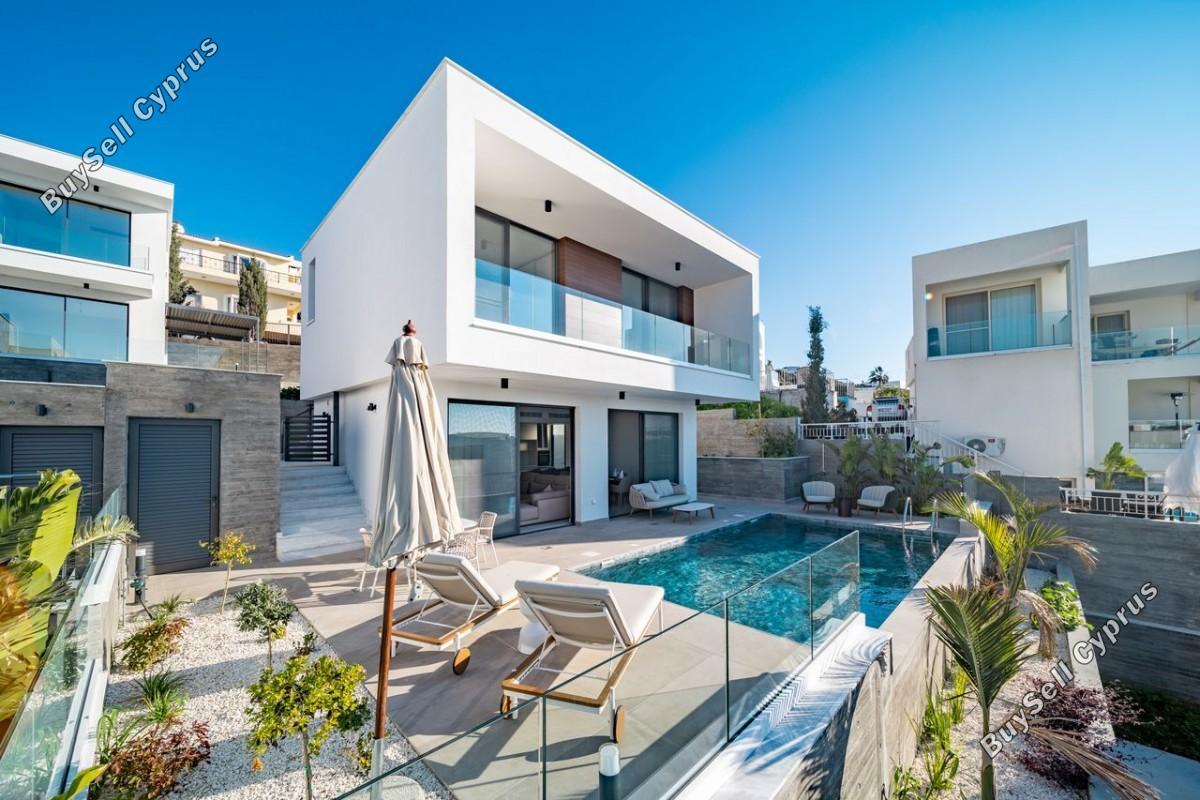 3 Bedroom Detached house for sale in Chlorakas, Paphos 16721685