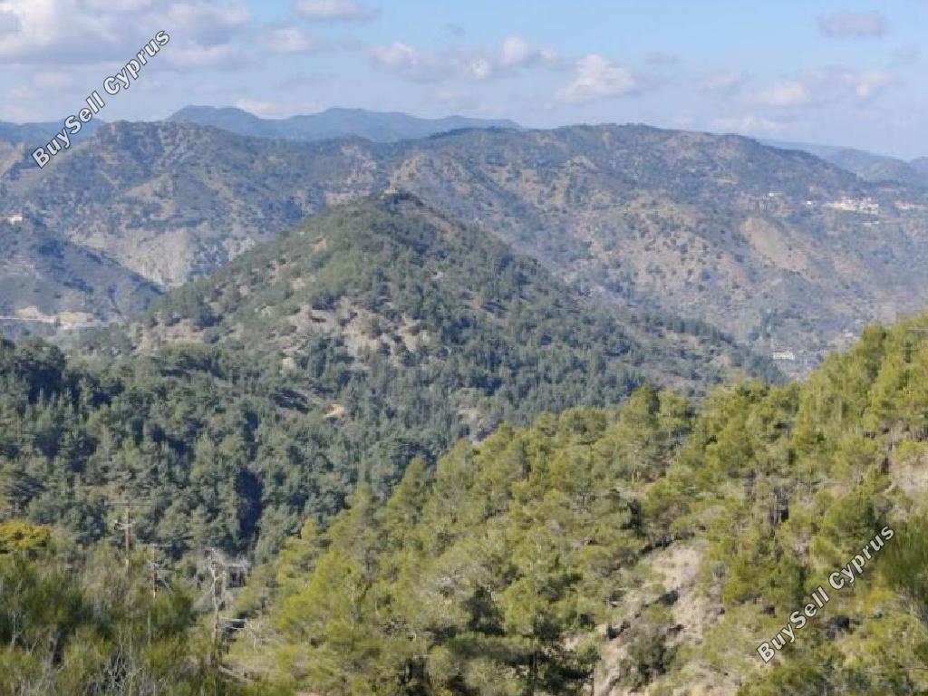 13713 SQM Land for sale in Moutoullas, Nicosia 7641034