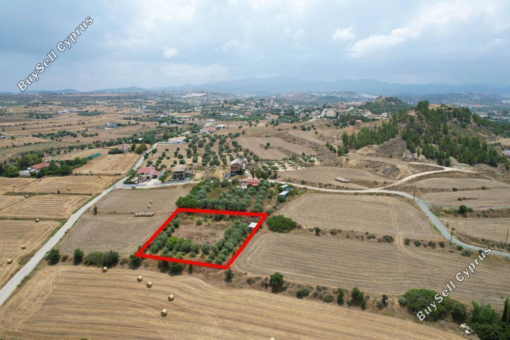 land for sale pera orinis nicosia 1393330 image 3348317