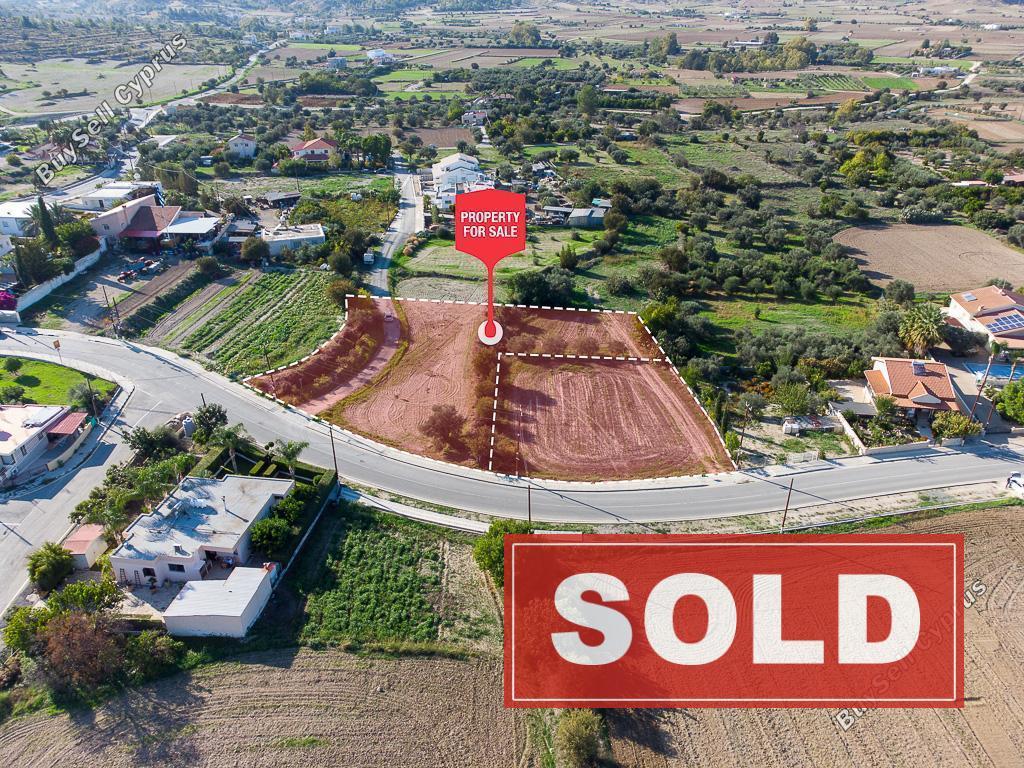 land sold politiko nicosia 946430 image 3390420