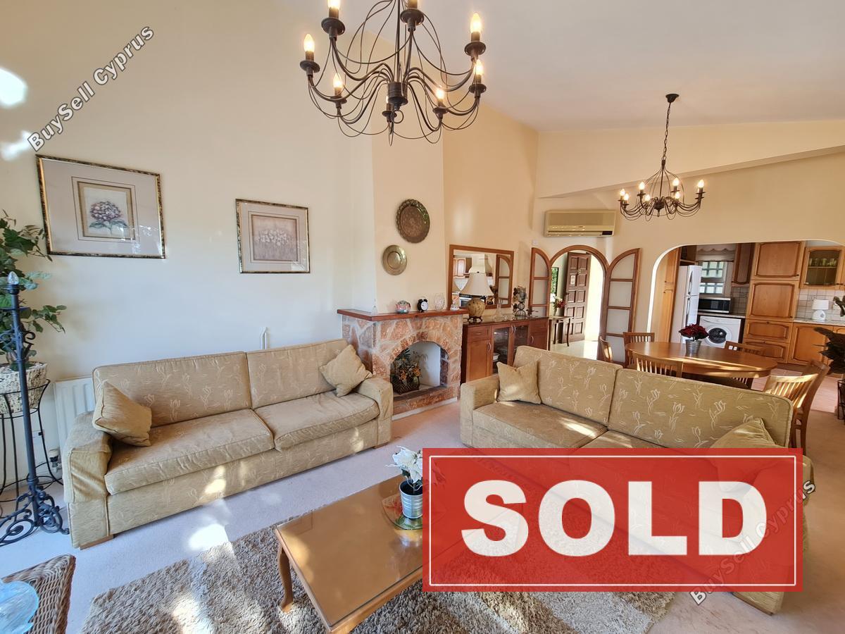 3 bedroom bungalow sold peyia paphos 8438530 image 15030007