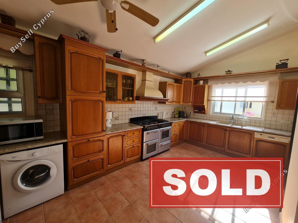 3 bedroom bungalow sold peyia paphos 8438530 image 15030009