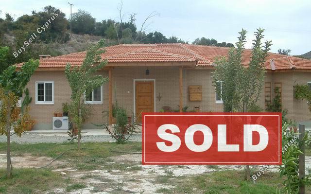 3 bedroom detached house sold kalavasos larnaca 211730 image 43969