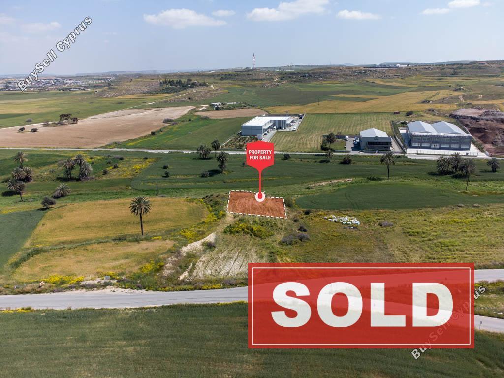 land sold geri nicosia 832930 image 3346916