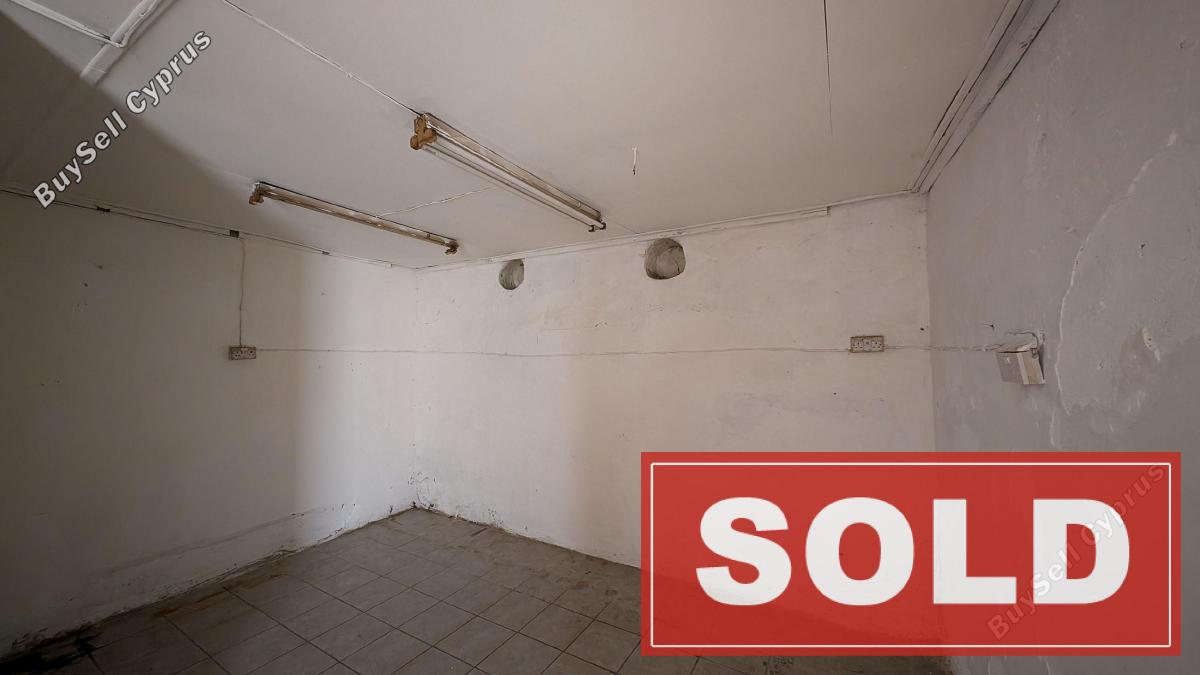 studio shop sold larnaca municipality larnaca 1769350 image 4914121