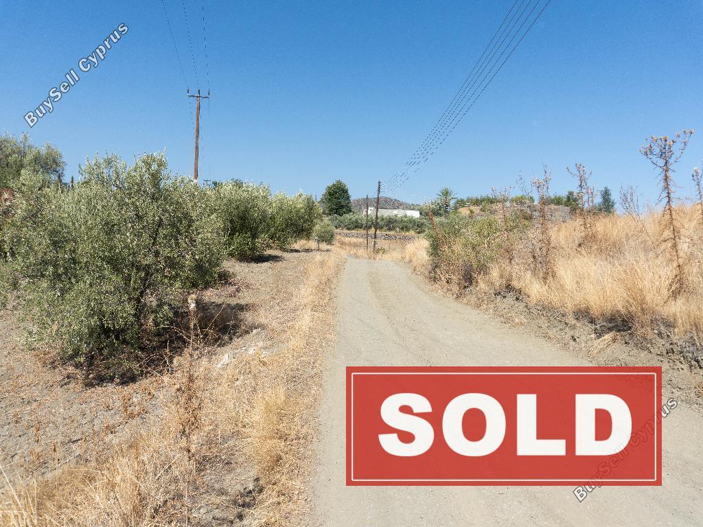 land sold lythrodontas nicosia 1517950 image 3728034