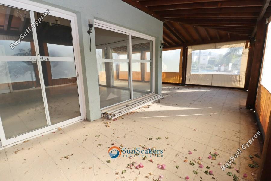 studio commercial building for sale coral bay paphos 8529460 image 15568189