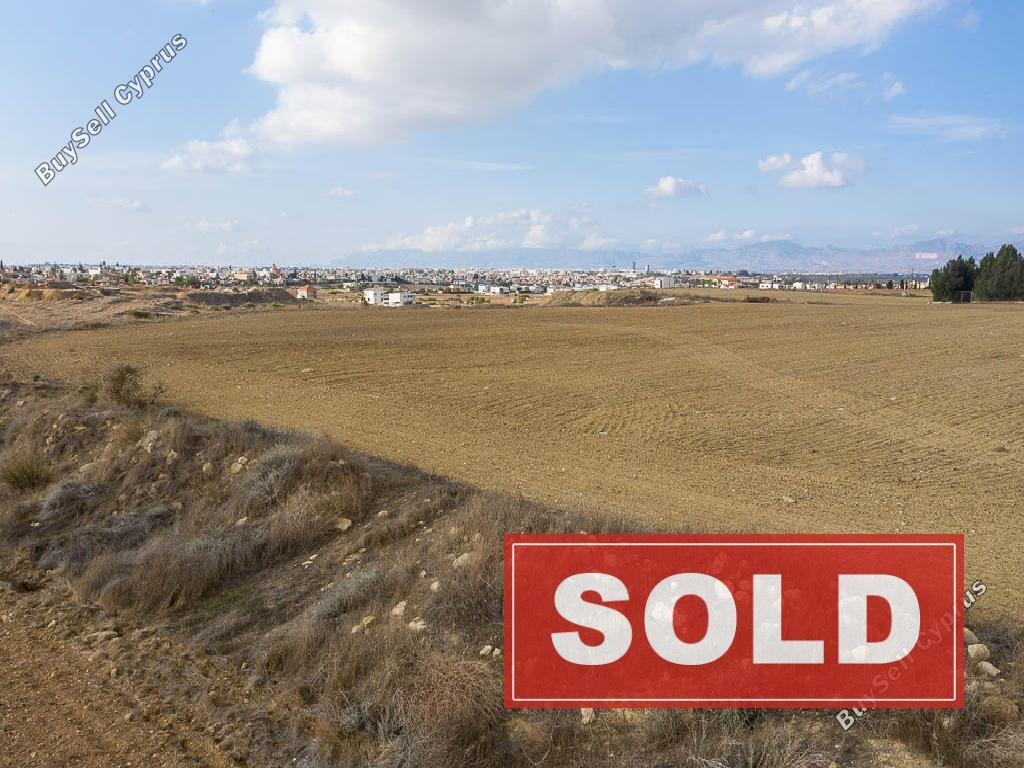 land sold geri nicosia 859660 image 3003405