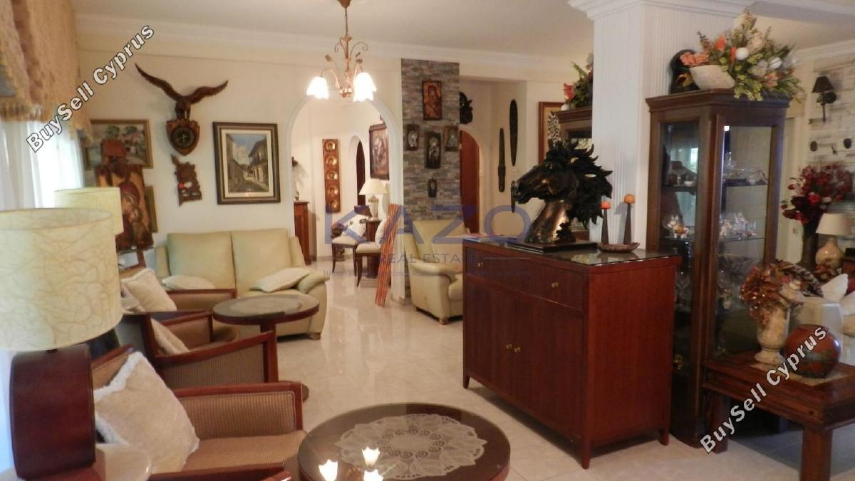 4 bedroom ground floor apartment for sale agia zoni limassol 1868760 image 6897516