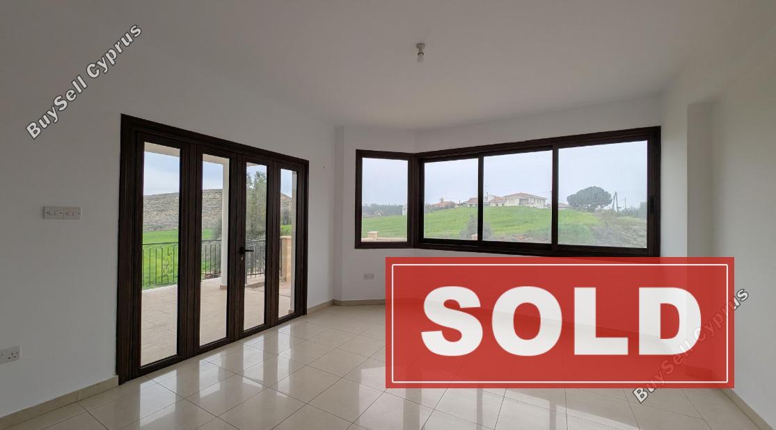 3 bedroom detached house sold ergates nicosia 8249070 image 13866553