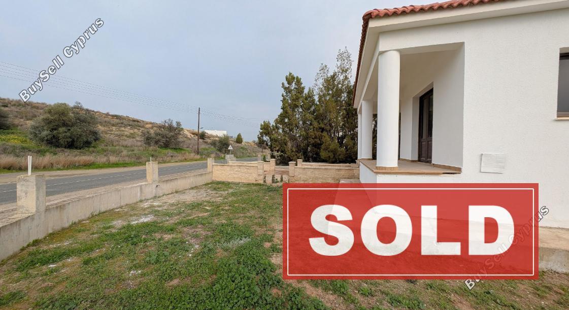3 bedroom detached house sold ergates nicosia 8249070 image 13866558
