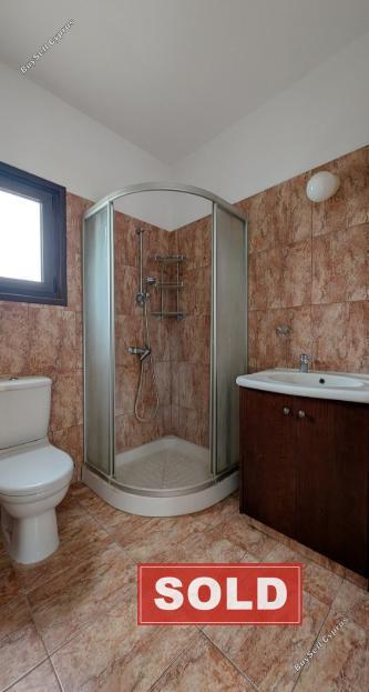 3 bedroom detached house sold ergates nicosia 8249070 image 13866565