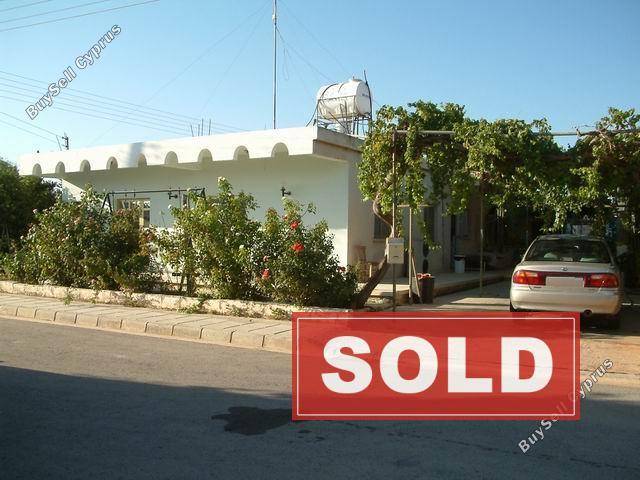 2 bedroom bungalow sold avgorou famagusta 217470 image 91585