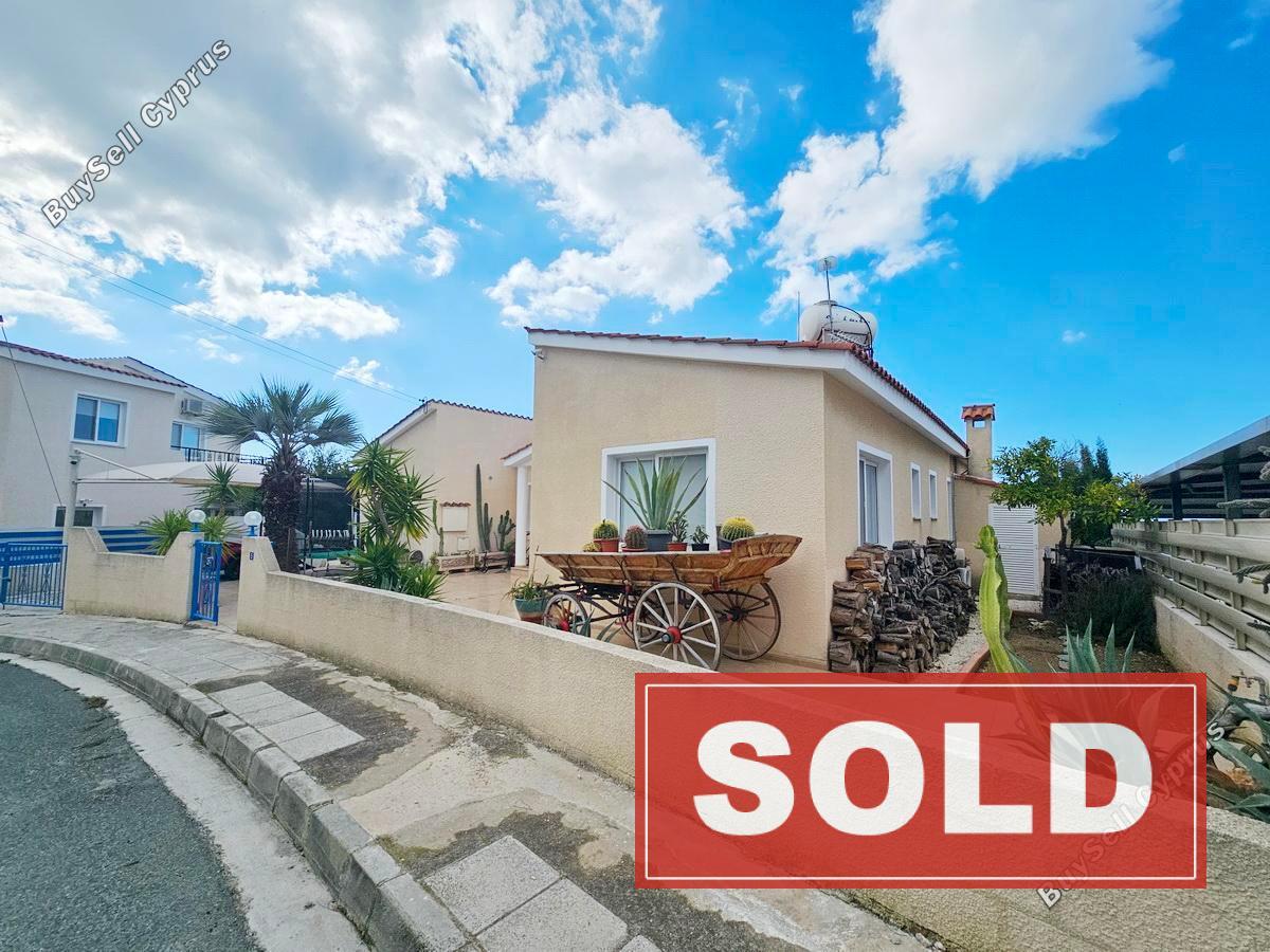 3 bedroom bungalow sold mesa chorio paphos 8087470 image 13138497