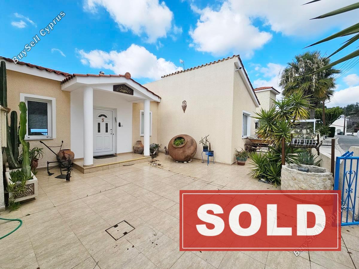 3 bedroom bungalow sold mesa chorio paphos 8087470 image 13138503