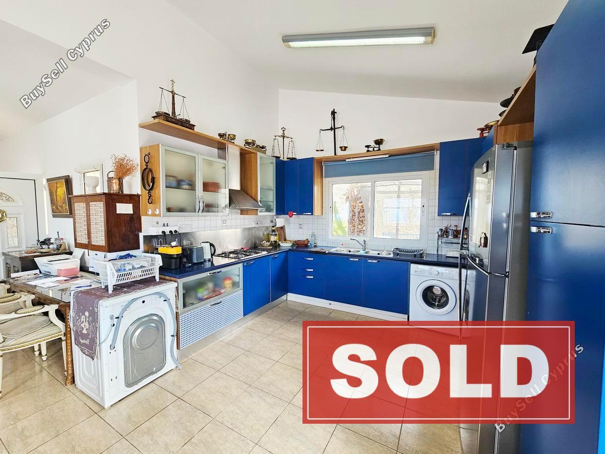 3 bedroom bungalow sold mesa chorio paphos 8087470 image 13138511