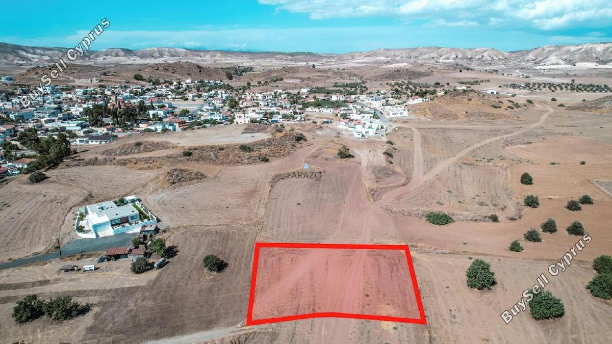 2267 SQM Land for sale in Troulloi, Larnaca 5654728