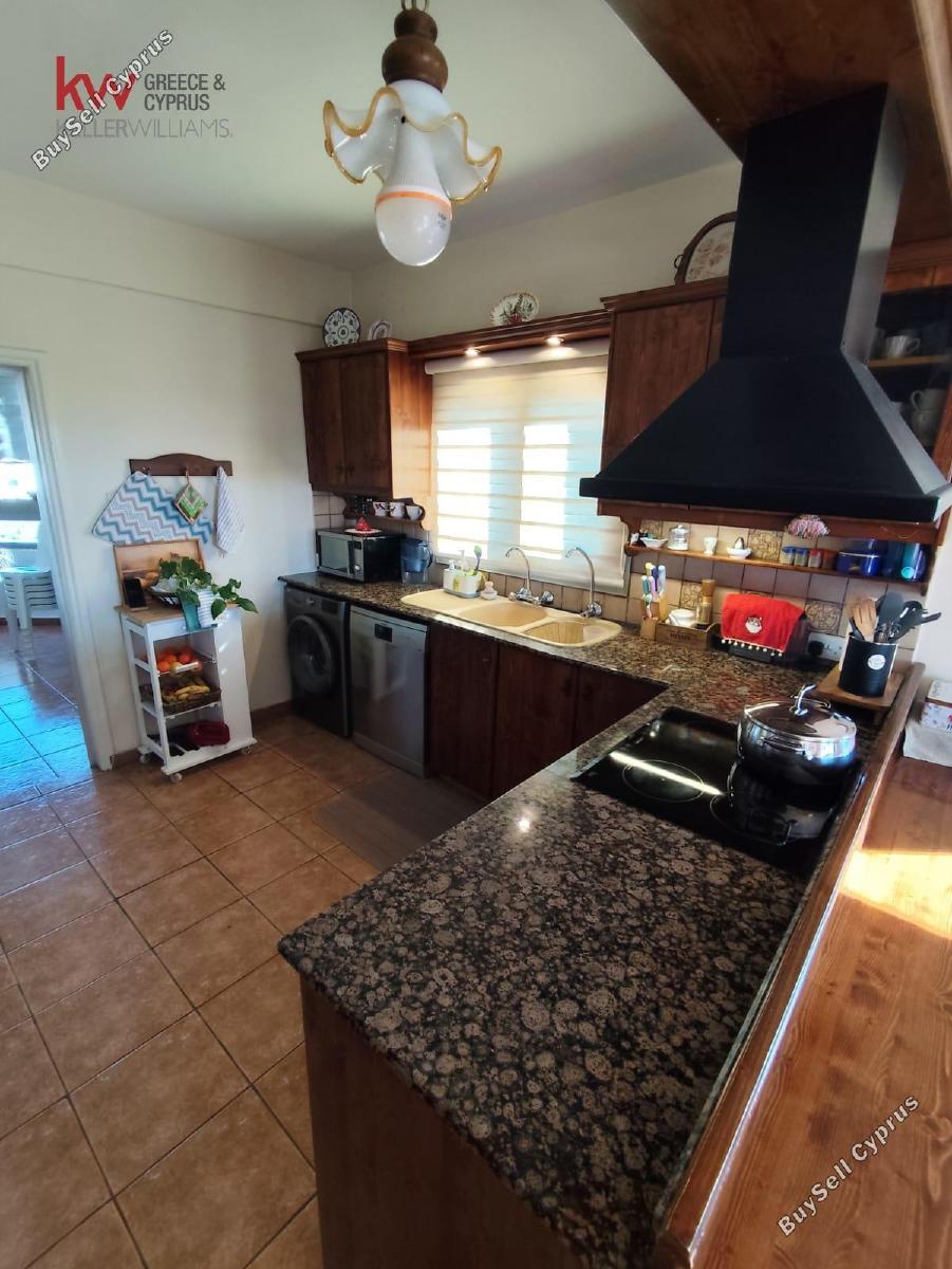 3 bedroom apartment for sale faneromeni larnaca 1666570 image 16123564