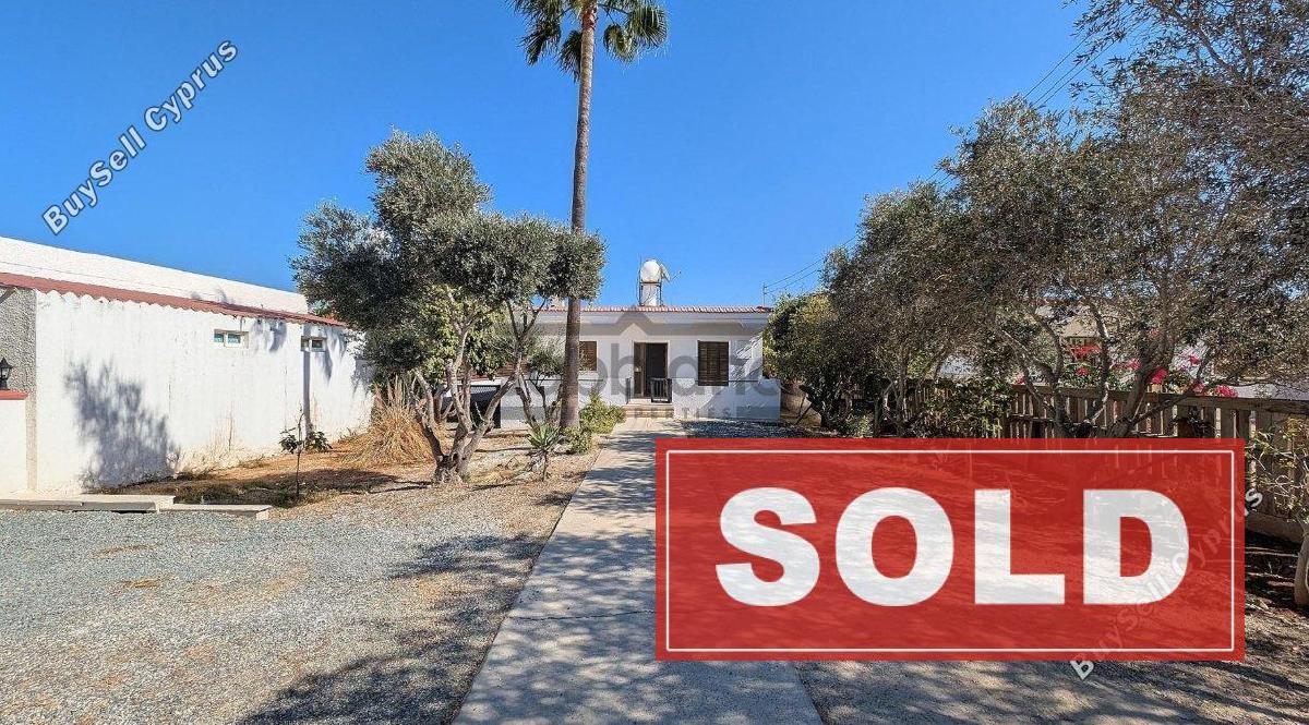 2 bedroom detached house sold deryneia famagusta 8741870 image 16398193