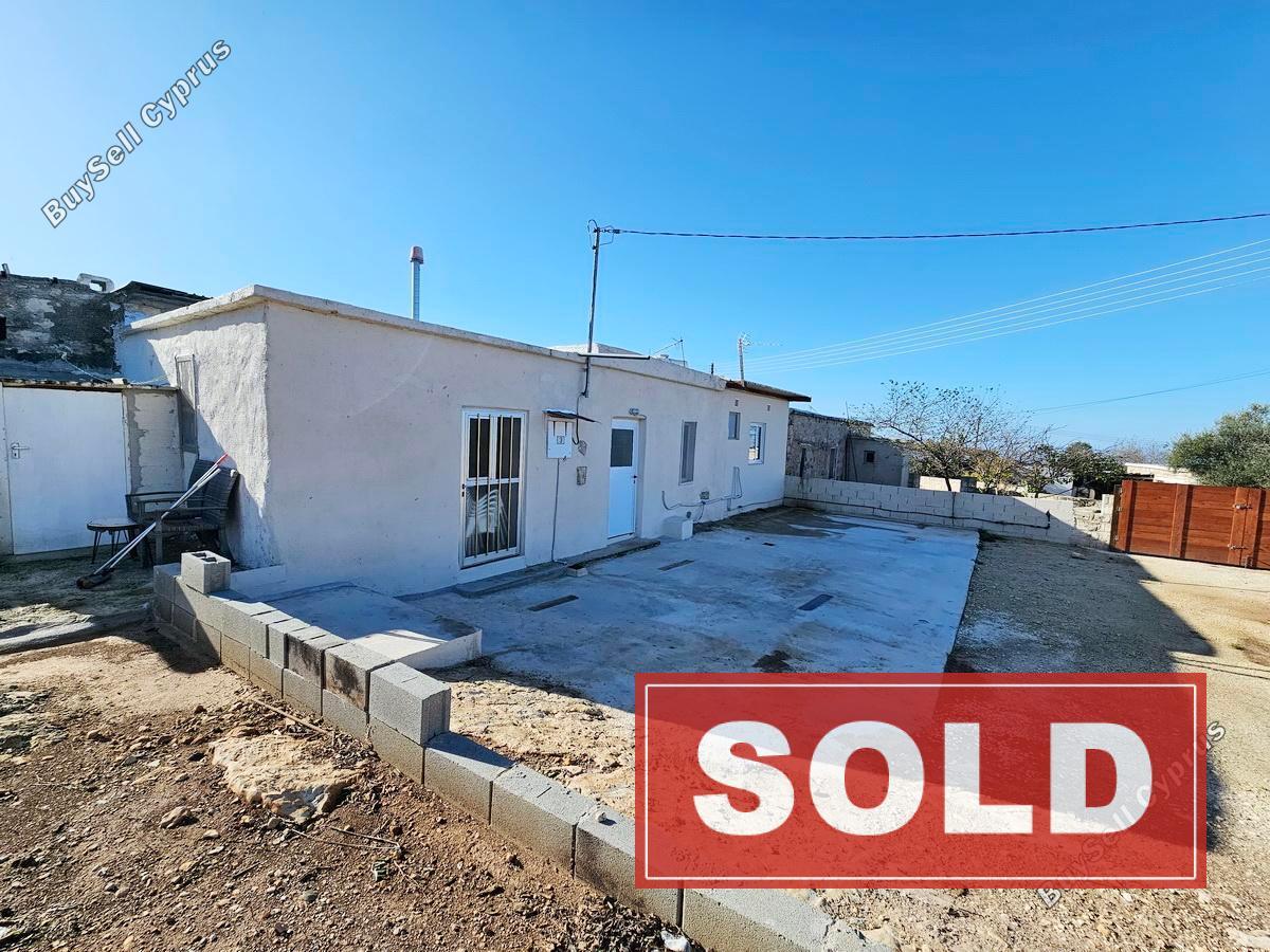 2 bedroom semi detached bungalow sold ineia paphos 1611080 image 4070846