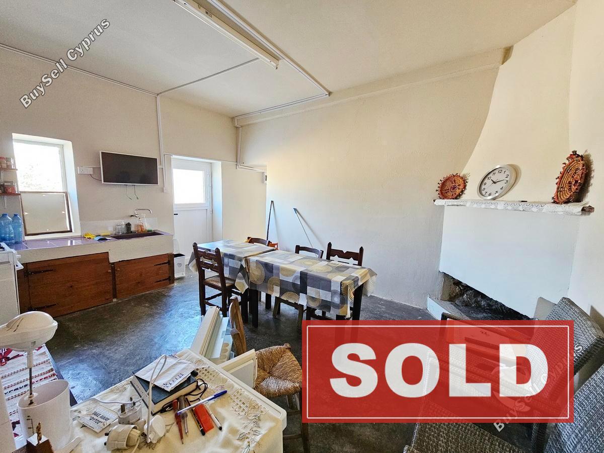 2 bedroom semi detached bungalow sold ineia paphos 1611080 image 4070853