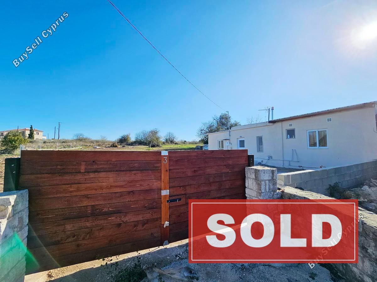 2 bedroom semi detached bungalow sold ineia paphos 1611080 image 4070861