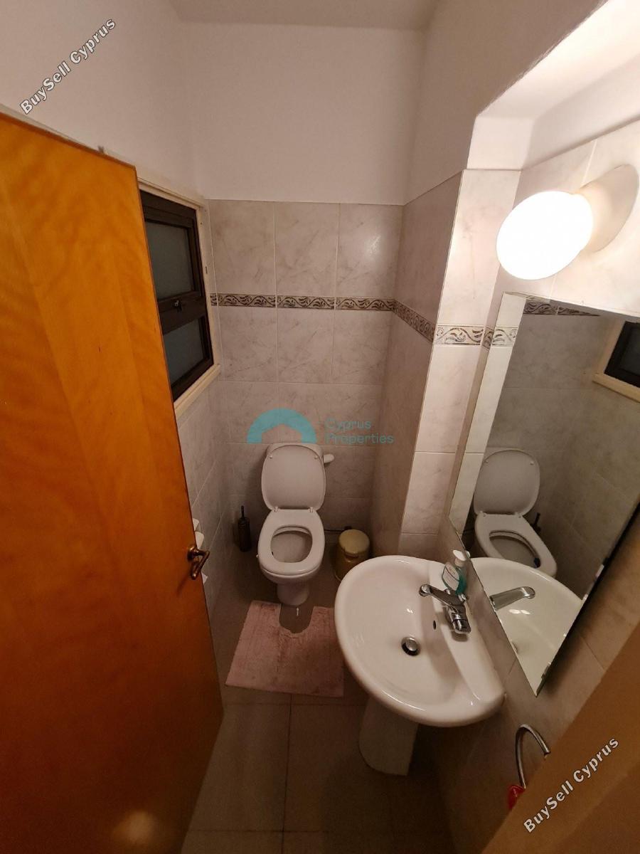 3 bedroom apartment for rent faneromeni larnaca 7604180 image 9751469