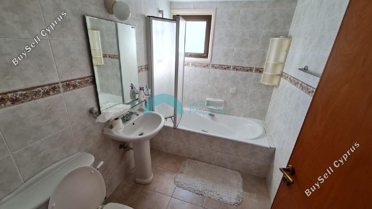 3 bedroom apartment for rent faneromeni larnaca 7604180 image 9751472