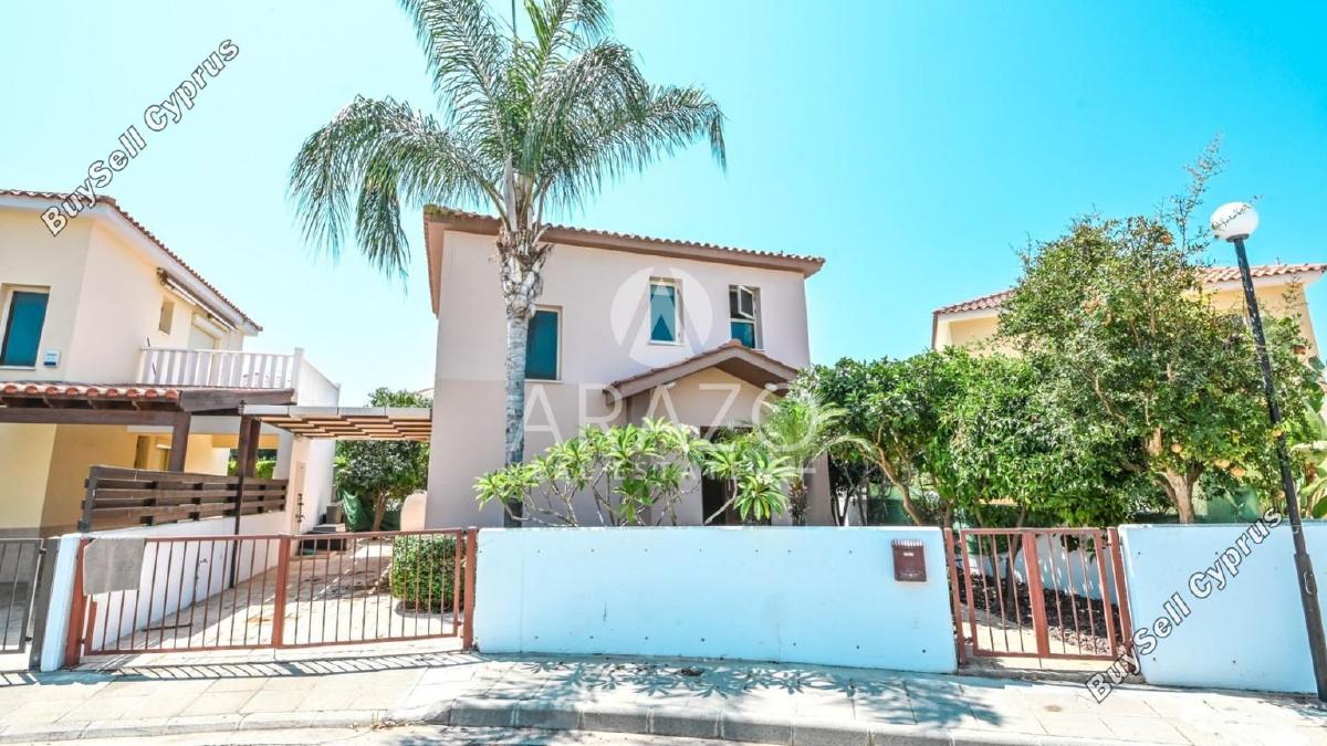 3 bedroom detached house for rent pervolia larnaca 8587580 image 15688135