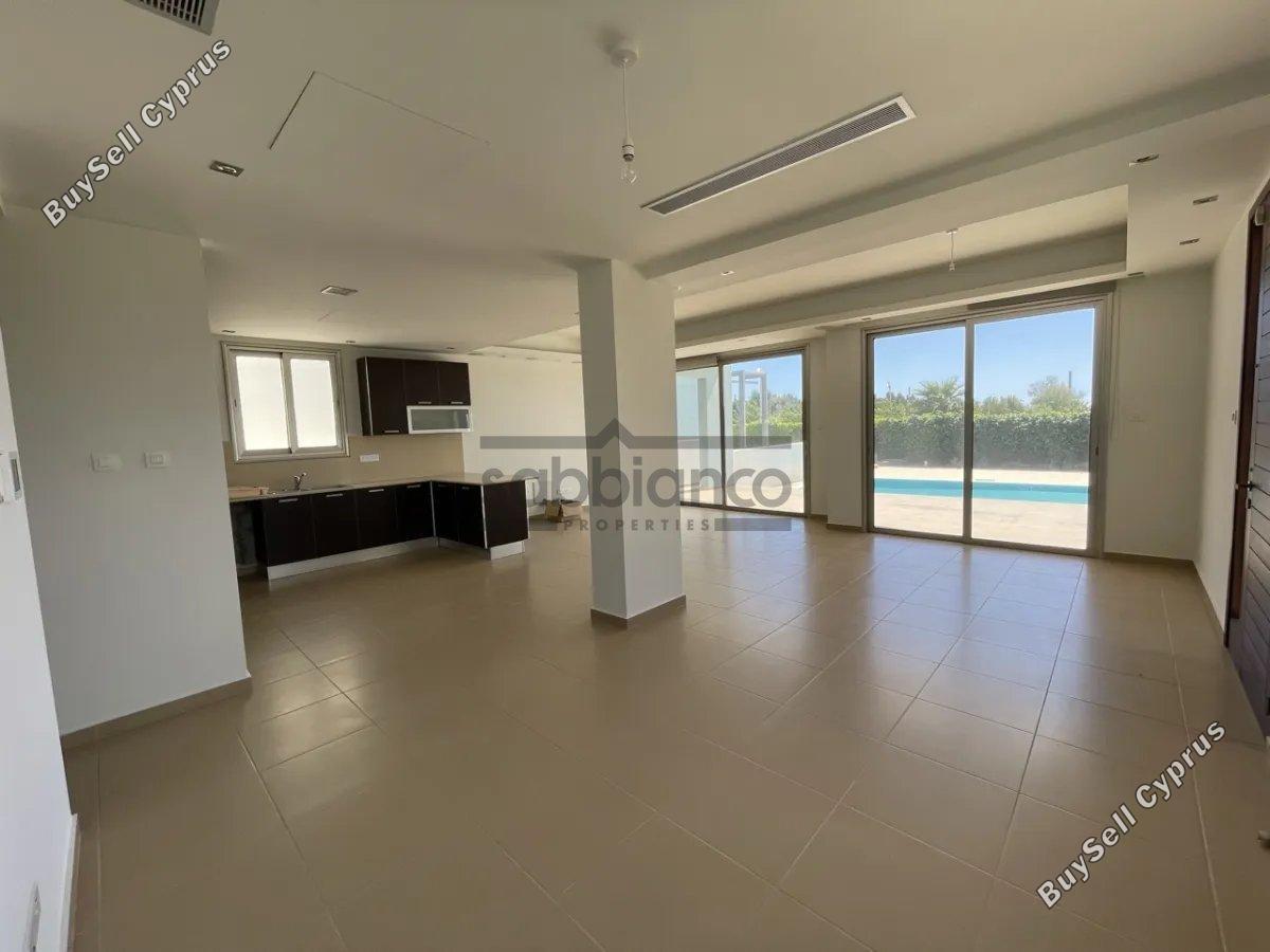 3 bedroom apartment for sale pervolia larnaca 8738880 image 16365441