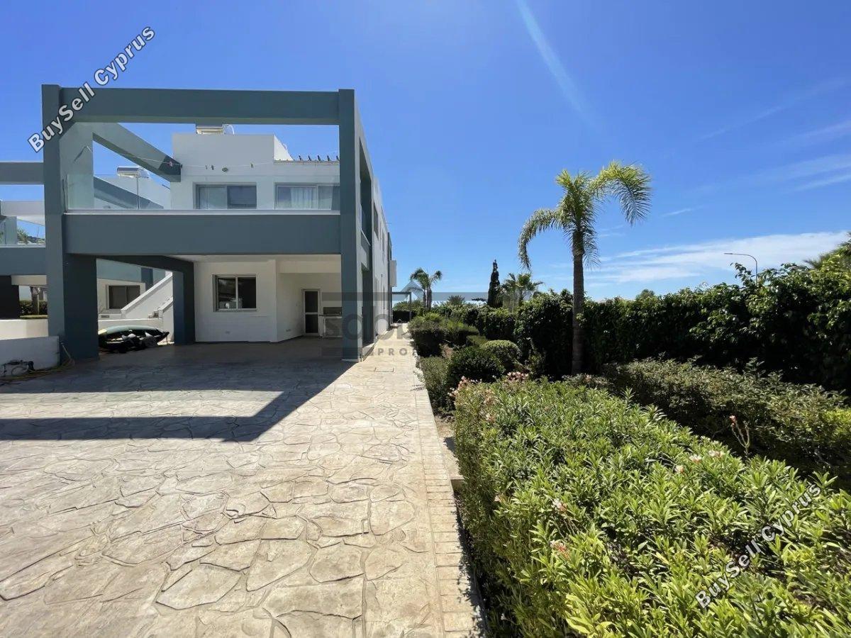 3 bedroom apartment for sale pervolia larnaca 8738880 image 16365451