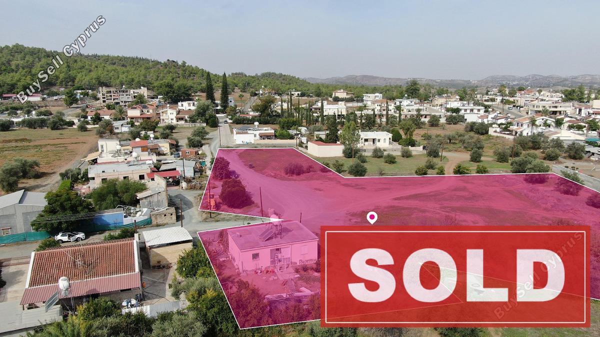 land sold mosfiloti larnaca 1237601 image 2809901