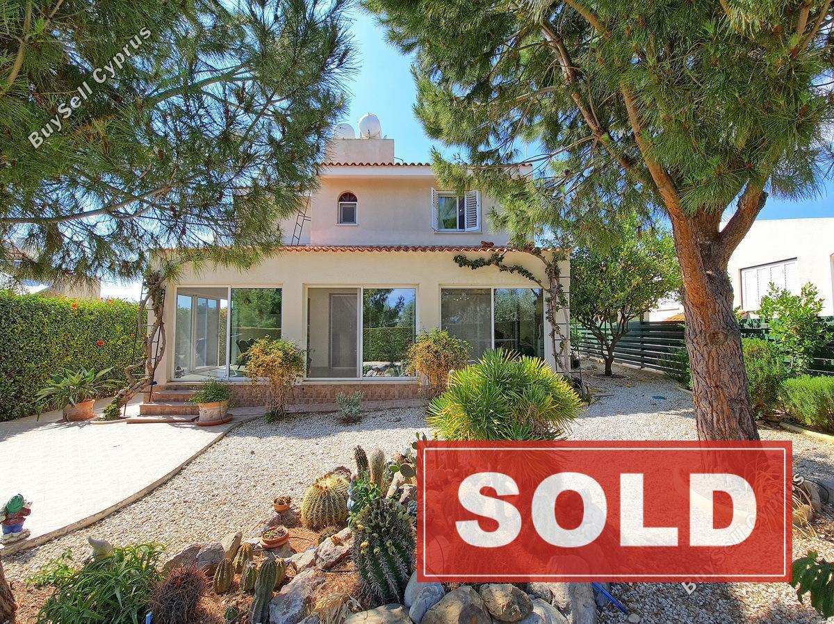 2 bedroom detached house sold peyia paphos 904111 image 781309