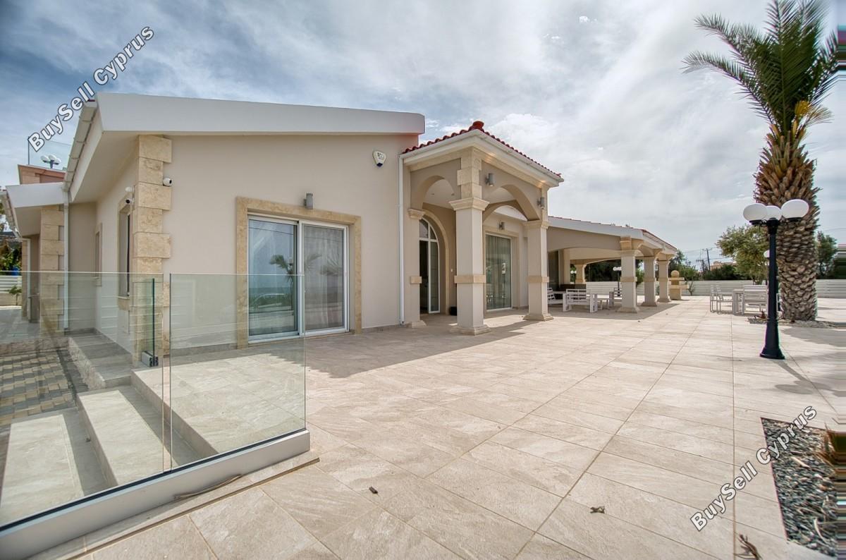 4 bedroom bungalow for sale sea caves peyia paphos 8810211 image 16830327