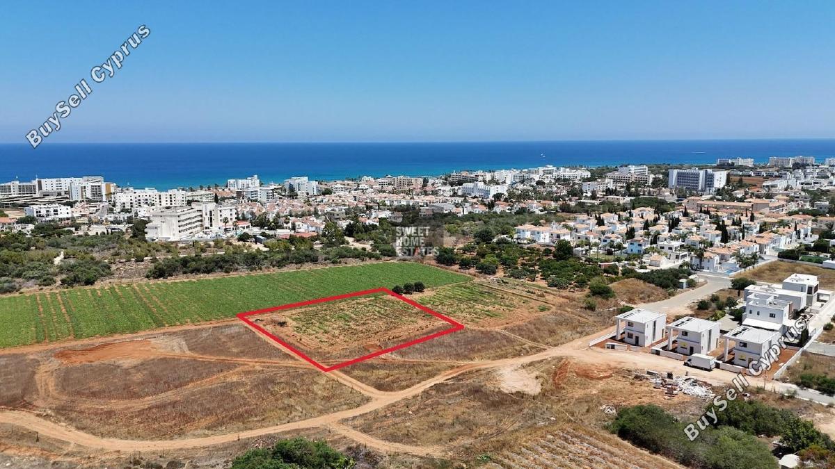 2111 SQM Land for sale in Pernera, Famagusta 16688351