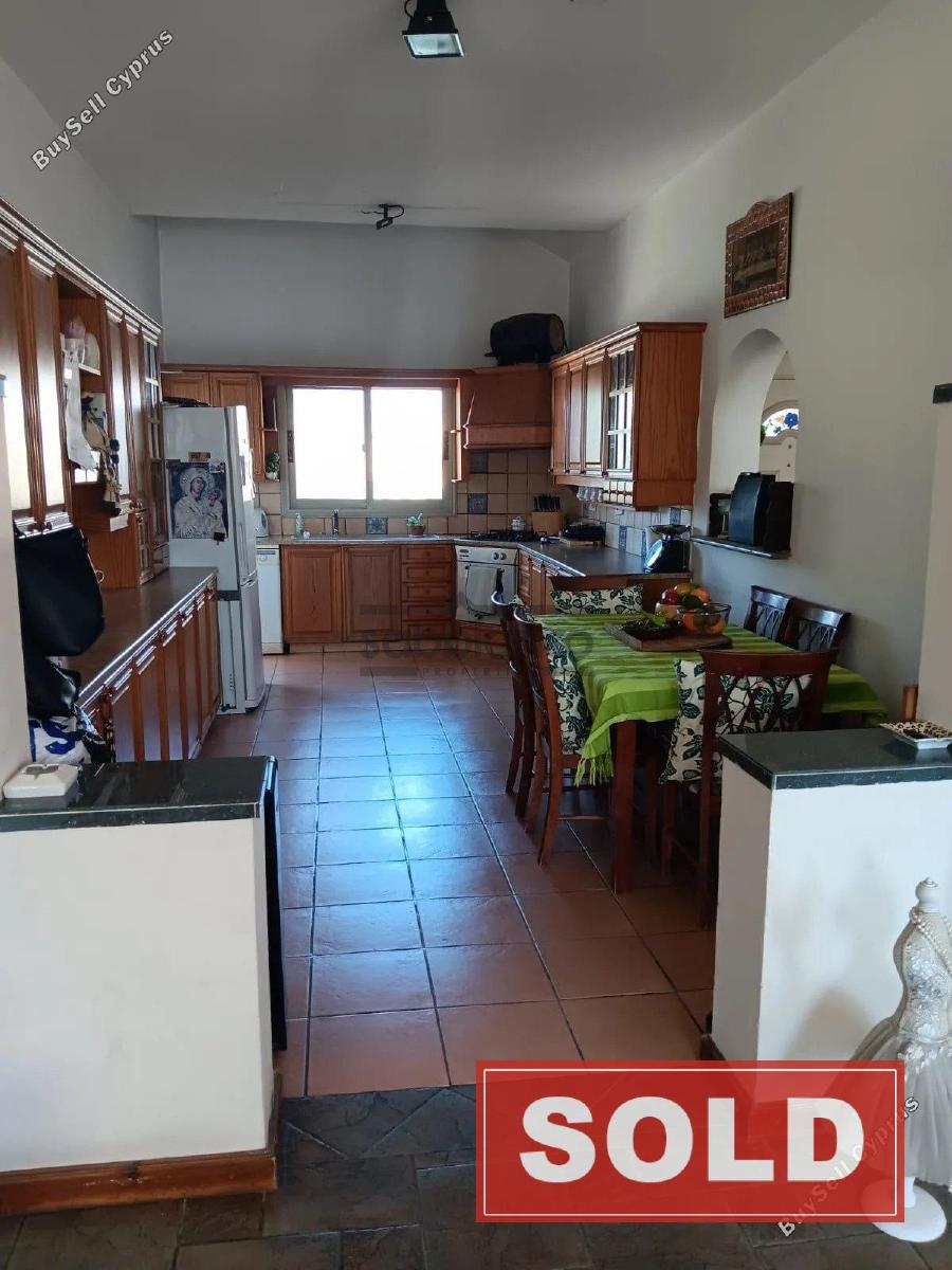3 bedroom apartment sold paphos municipality paphos 8746411 image 16554202